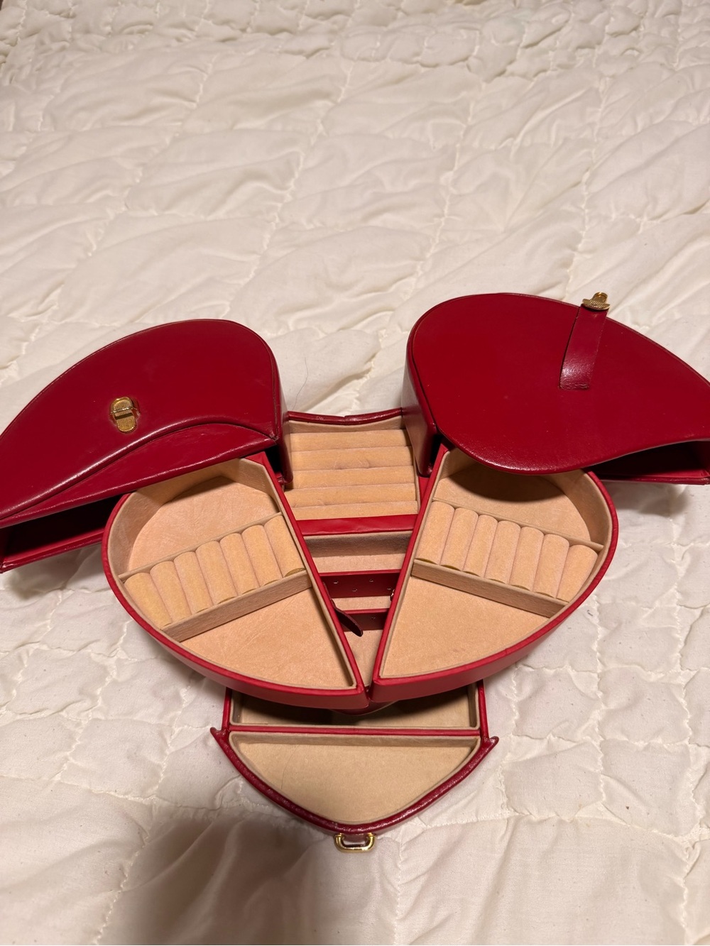 Heart-Shaped Red Jewelry Case Cosmetic Travel Organizer